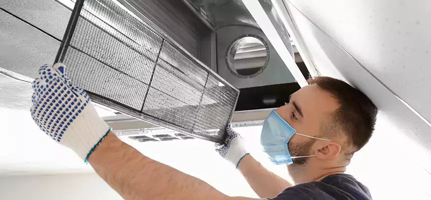 Diagnostic HVAC Coil & Blower Cleaning in Willowbrook