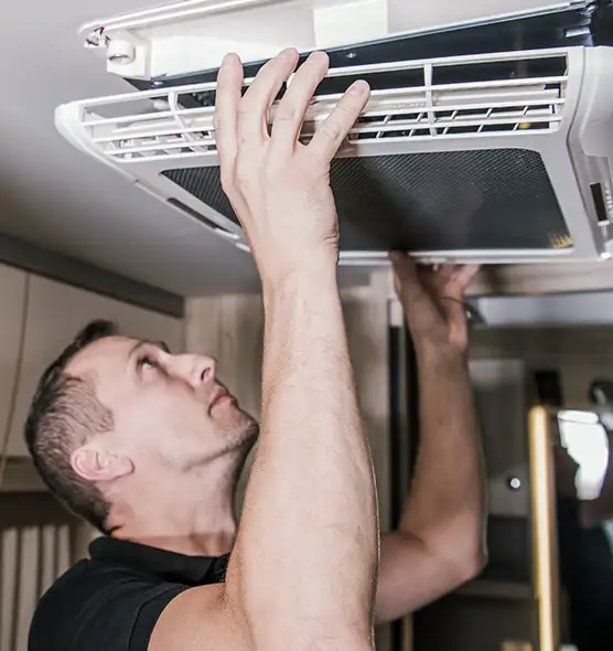  Professional Licensed And Insured Cleaners in Willowbrook, CA